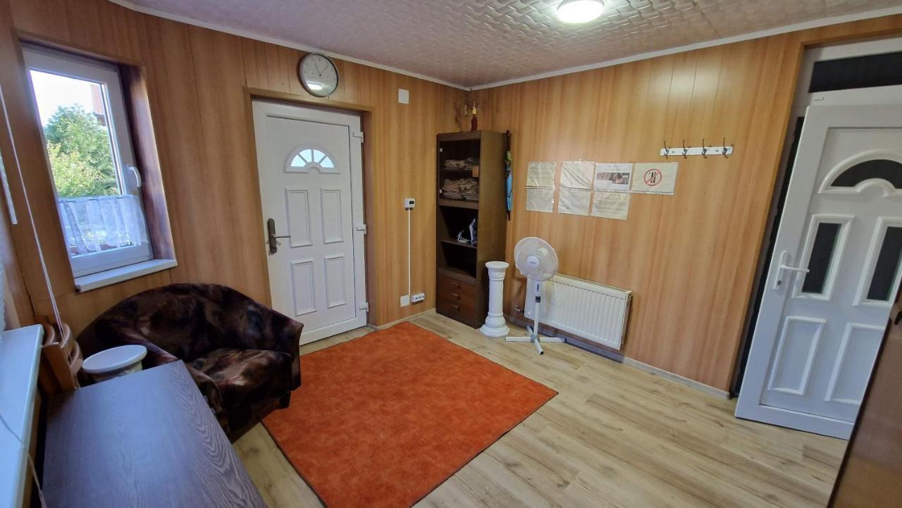 Friendly Apartment In The Suburb. Budapeşte Dış mekan fotoğraf